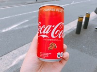 别只喝透明奶茶！日本推超狂“可口可乐咖啡”仅贩卖机有