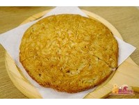高雄时尚风面店！12道工序将“面线”料理成台式pizza