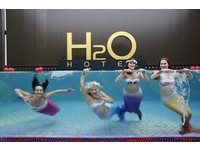 美人鱼助阵　H2O水京栈国际酒店天后阿妹入住添星光