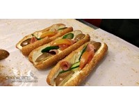 基隆在地人吃这一间营养三明治　现炸酥脆面包超香！