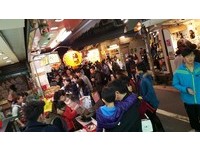 排队人数压倒性胜利！台北四大夜市必吃“龙头美食”