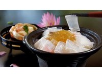 母亲节泡北投温泉吃胶原蛋白餐　还可加送精油SPA