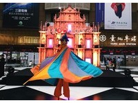 到北车感受澳门无限式！杂耍吸睛　闯关吃蛋塔抽机票