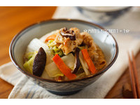 男人厨房家常菜！吃在当季正清甜的“豆皮炒白菜”