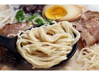 日式拉面纸火锅！可免费加面　3大系列12种口味任你选