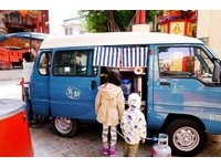 台南“流浪餐车”　主打烤薄饼、豆浆三明治！