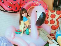 少女心大爆发！台南“游泳圈”现打果汁店　整间店都好拍
