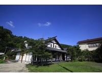 南小国町苹果园中的小憩亭　温暖的家庭餐厅