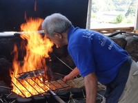 日本高知“鲣鱼半敲烧”口感挑战味蕾！外熟内生两种滋味口中喷发