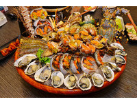主打海鲜拼盘！台中深夜食堂“火锅”专卖店