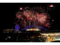 2017跨年夜义大祭出最长烟火秀！999秒挑战全台纪录
