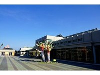 台东旅游服务中心过年期间不打烊再送春联！