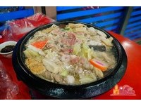 高雄平价迷你“石头火锅”　1人100多元就吃饱！