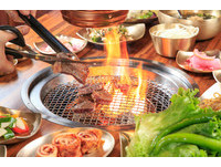 韩式烧肉Meat Love主打用炭火　餐前小菜无限量供应