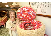 全台独有！用稻草编的“茶寿”　装着阿嬷40年的暖意