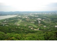 漫步云端俯瞰高雄！全新天空廊道“岗山之眼”10月启用