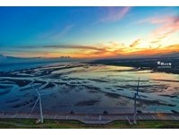 火车站直达“高美湿地”朝圣美景　309路公车天天发车