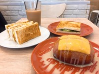 美好的一天从起司炼乳炸馒头开始！新北罪恶系早餐爆红