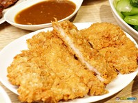 天母人气小厨房　吃得到8种口味的超级“排骨”！