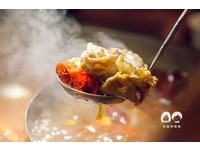 麻而不辣、酸中带甜5汤头！台南人气无菜单麻辣火锅
