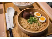 台北文青风“销魂面”　搭配麻辣牛肉汤超对味！