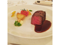 顶级意大利餐厅！ 伊比利猪肉、炉烤９级和牛肋排