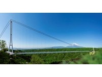 与富士山平视！日本最长步行者吊桥“三岛SkyWalk”启用