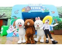 亚洲首个“LINE”主题玩水派对！香港海洋公园清凉登场