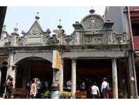 北区光点大溪“源古本铺”　赏老建筑、吃“嘎哩嘎烙”