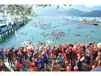 万人泳渡日月潭　19日登场
