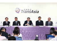 添购模拟机、加薪留人才　复兴：飞安要从根做起