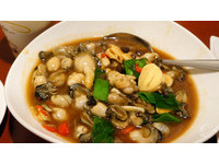 大分量百元热炒店！两倍大蚵仔、狮子头、虾仁烘蛋