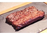大口咬下好品质的肉！老饕必吃软嫩“横膈膜牛排”