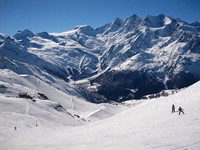 冬季好夯！十大滑雪必访热门国家　在雪地中尽情飙速