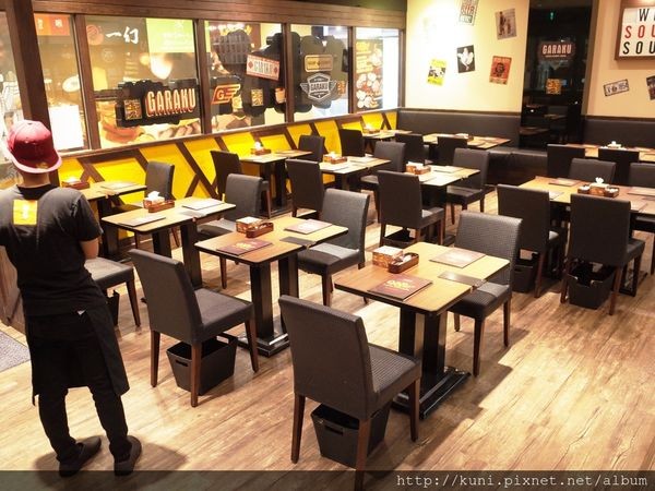 ▲GARAKU汤咖喱台北信义店。（图／kuni提供）