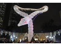 耶诞必游香港中环！5万颗LED灯打造宝格丽超炫“灵蛇”