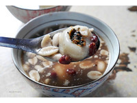 在地人带路！从小吃到大的隐藏版老店“无名圆仔汤”