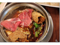 台中自熬汤头300元锅物　还有自助吧、冰品吃到饱！