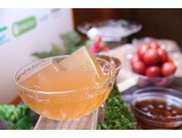 酸甜水果、粉圆配手工爱玉　“佛都”蝉联爱玉PK赛冠军