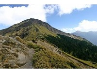 太鲁阁过年交管！初三-初五来搭免费游园车
