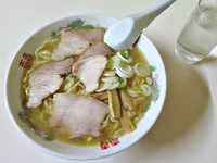跟一兰拉面同样有名　“喜多方”手工面条配鱼汤超美味