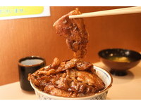 咸甜滋味吃一次就上瘾　札幌まむろ独门酱汁猪肉N<