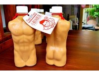 台南最红！会流汗的“小鲜肉奶茶”　开卖5分钟就售完