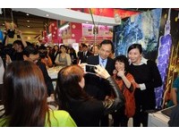 朱立伦赴新加坡旅展宣传台湾　道地名产细说大台北之美