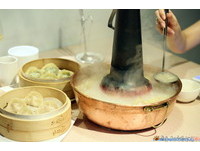 就是爱酸酸甜甜的滋味　过年吃酸菜白肉锅很有FU