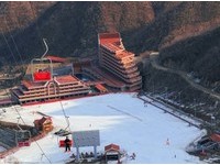 滑雪还能跑马拉松　北朝鲜新玩法最适合热血客挑战