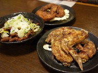 皮酥肉多汁　到世界的小山呼喊：我要吃梦幻炸鸡翅！