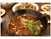 寿丰乡的传统牛肉面　牛肉入口即化、汤头温润微辣