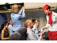 真的有Mile High Club？搭飞机让人白眼的10个行为