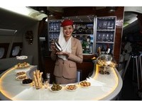 长72.7米、可载491人的A380来台　见证航空新里程碑